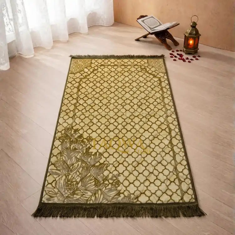 Beige Leaf One - Silver